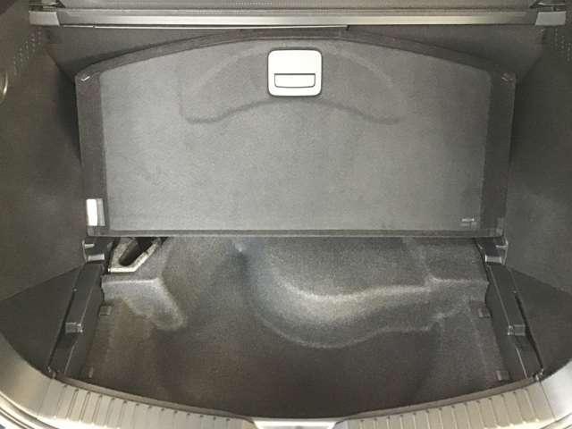 �A���_�[�X�y�[�X