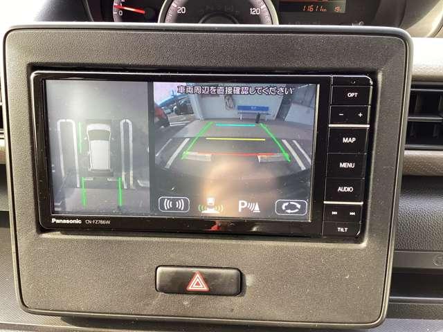 �R�U�O°�r���[���j�^�[�ł͑O�㍶�E�S�̃J�����f�������܂��܂ȑ��s�󋵂ɉ����Đ؂�ւ��ăZ���^�[�f�B�X�v���C�ɕ\�����邱�ƂŁA���Ԏ��⋷�����ł̂���Ⴂ���A���ʂ��̈��������_�i�����ł����S�������߂܂�