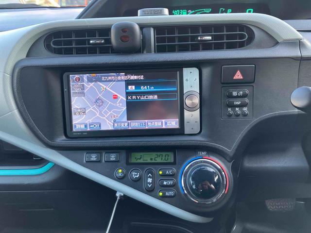 アクア Ｓ　ＥＴＣ　ナビ　ＴＶ　アルミホイール　スマートキー　電動格納ミラー　ＣＶＴ　衝突安全ボディ　ＡＢＳ　ＥＳＣ　Ｂｌｕｅｔｏｏｔｈ　エアコン　パワーステアリング　パワーウィンドウ　運転席エアバッグ（11枚目）