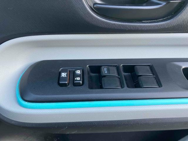 アクア Ｓ　ＥＴＣ　ナビ　ＴＶ　アルミホイール　スマートキー　電動格納ミラー　ＣＶＴ　衝突安全ボディ　ＡＢＳ　ＥＳＣ　Ｂｌｕｅｔｏｏｔｈ　エアコン　パワーステアリング　パワーウィンドウ　運転席エアバッグ（17枚目）