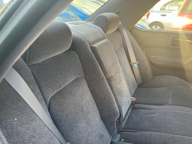 グロリア ブロアムＶ　ターボ　サンルーフ　キーレス　ＬＥＤライト　社外マフラー　スポイラー　グリル（12枚目）