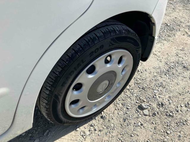 ミラココア ココアＸ　４ＷＤ　スマートキー　アイドリングストップ　電動格納ミラー　ベンチシート　ＣＶＴ　盗難防止システム　ＡＢＳ　ＣＤ　ミュージックプレイヤー接続可　衝突安全ボディ　エアコン　パワーステアリング（20枚目）