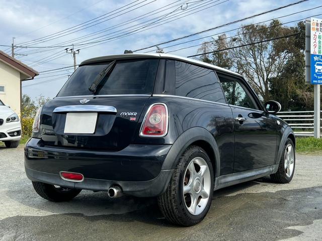 ＭＩＮＩ ワン　車検：令和８年１２月／ミラー型ドライブレコーダー（前後）／ＥＴＣ／プッシュスタート／ボディツートンカラー（黒ａｎｄ白）／ＣＤ再生／電動格納サイドミラー（2枚目）