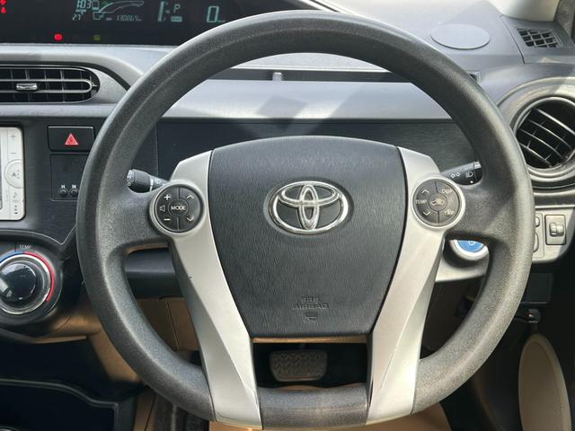 アクア Ｓ　車検：令和９年４月／ナビ／バックカメラ／Ｂｌｕｅｔｏｏｔｈ／ＴＶ視聴／ＥＴＣ／電動格納サイドミラー／エコカー／ハイブリッドカー（12枚目）