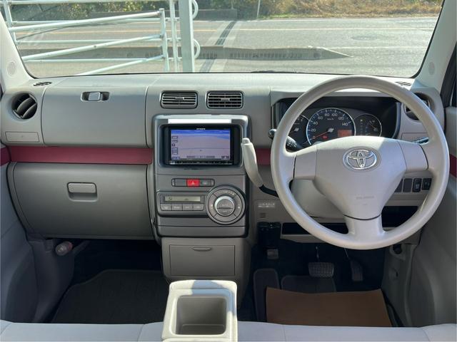 ピクシススペース X 車検:令和9年11月/ナビ/バックカメラ/ETC/Bluetooth/TV視聴/ドライブレコーダー/アイドリングストップ/電動格納サイドミラー/オートエアコン(9枚目)