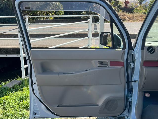 ピクシススペース X 車検:令和9年11月/ナビ/バックカメラ/ETC/Bluetooth/TV視聴/ドライブレコーダー/アイドリングストップ/電動格納サイドミラー/オートエアコン(45枚目)