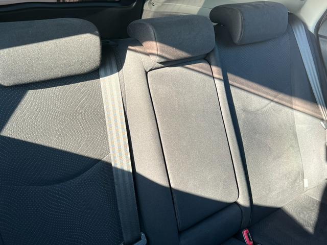 プリウス S 後期型/車検:令和9年12月/ナビ/バックカメラ/ETC/Bluetooth/ドライブレコーダー/オートエアコン/電動格納サイドミラー/ハイブリッドカー/エコカー(6枚目)