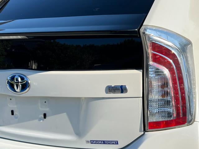 プリウス S 後期型/車検:令和9年12月/ナビ/バックカメラ/ETC/Bluetooth/ドライブレコーダー/オートエアコン/電動格納サイドミラー/ハイブリッドカー/エコカー(10枚目)