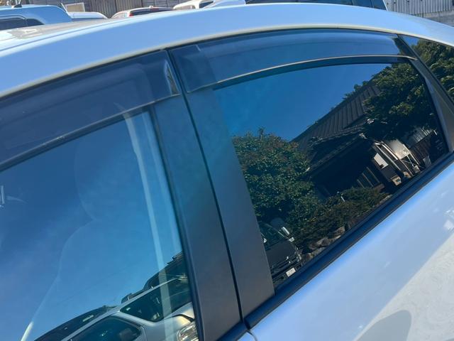 プリウス S 後期型/車検:令和9年12月/ナビ/バックカメラ/ETC/Bluetooth/ドライブレコーダー/オートエアコン/電動格納サイドミラー/ハイブリッドカー/エコカー(27枚目)