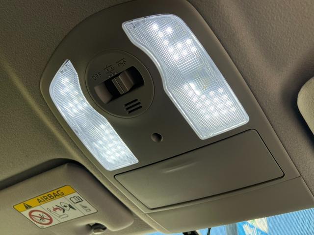 プリウス S 後期型/車検:令和9年12月/ナビ/バックカメラ/ETC/Bluetooth/ドライブレコーダー/オートエアコン/電動格納サイドミラー/ハイブリッドカー/エコカー(29枚目)