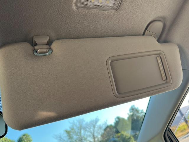 プリウス S 後期型/車検:令和9年12月/ナビ/バックカメラ/ETC/Bluetooth/ドライブレコーダー/オートエアコン/電動格納サイドミラー/ハイブリッドカー/エコカー(39枚目)