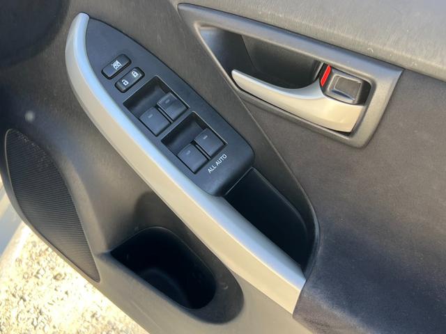 プリウス S 後期型/車検:令和9年12月/ナビ/バックカメラ/ETC/Bluetooth/ドライブレコーダー/オートエアコン/電動格納サイドミラー/ハイブリッドカー/エコカー(41枚目)