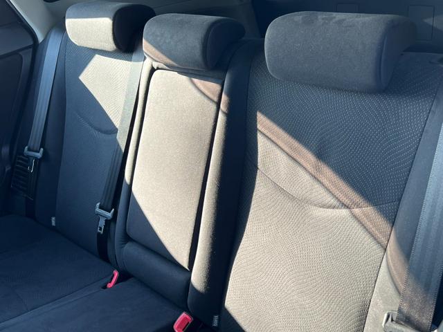 プリウス S 後期型/車検:令和9年12月/ナビ/バックカメラ/ETC/Bluetooth/ドライブレコーダー/オートエアコン/電動格納サイドミラー/ハイブリッドカー/エコカー(59枚目)