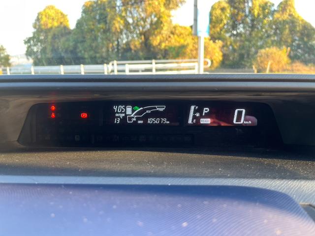 アクア S 中期型/禁煙車/衝突軽減ブレーキ/レーンアシスト/フルセグTV/Bカメラ/オートハイビーム/スマートキー/ETC/タイヤ4本新品/(19枚目)