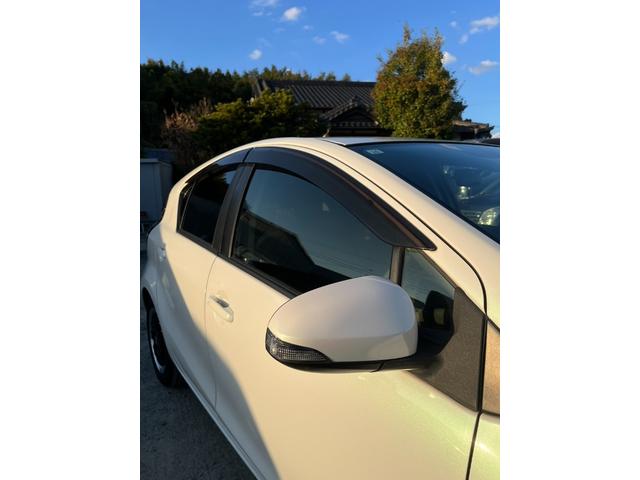 アクア S 中期型/禁煙車/衝突軽減ブレーキ/レーンアシスト/フルセグTV/Bカメラ/オートハイビーム/スマートキー/ETC/タイヤ4本新品/(31枚目)