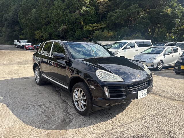 カイエン ベースグレード（7枚目）