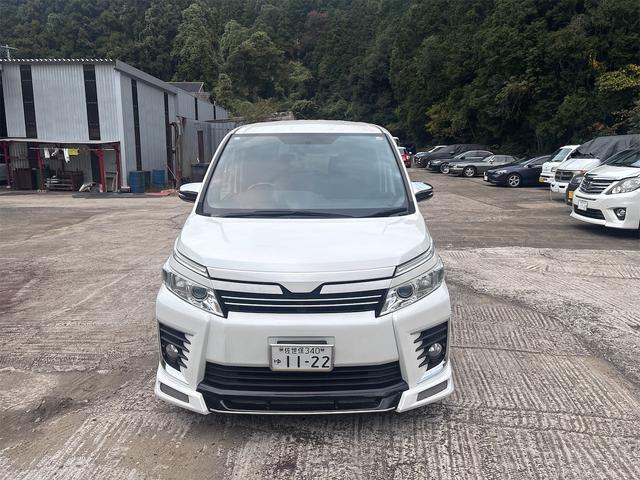 ヴォクシー ＺＳ　煌（2枚目）