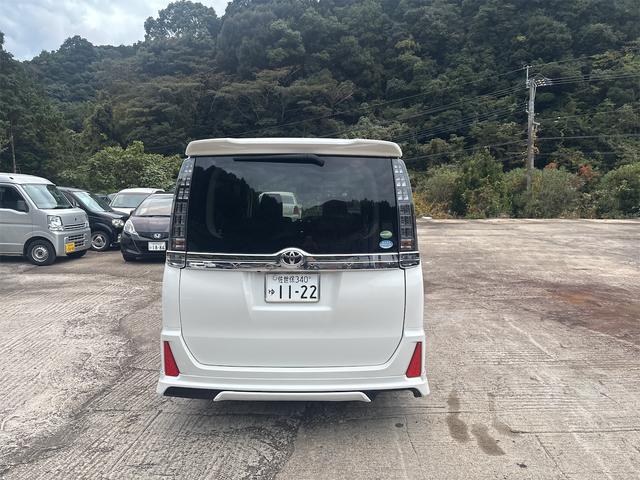 ヴォクシー ＺＳ　煌（3枚目）