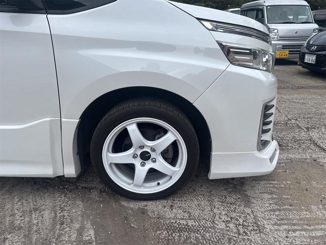 ヴォクシー ＺＳ　煌（14枚目）