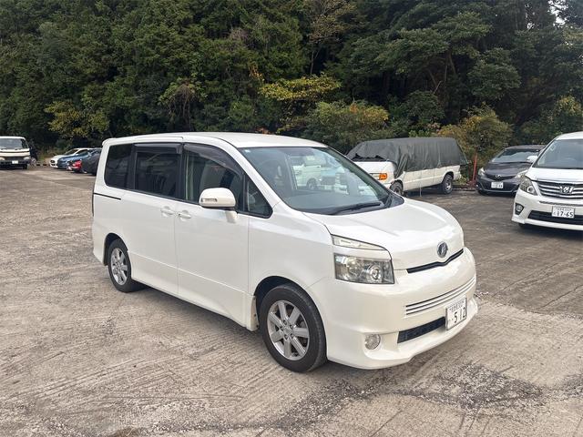 ヴォクシー ＺＳ（7枚目）