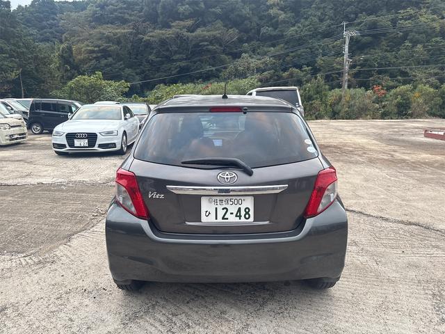 ヴィッツ Ｕ（3枚目）