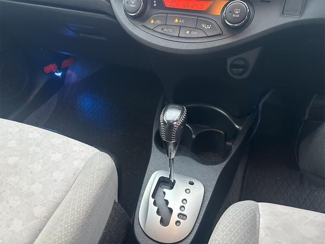 ヴィッツ Ｕ（11枚目）