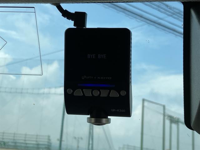 ルーミー カスタムＧ　Ｓ　両側電動スライドドア　アルパインナビ地デジＴＶ　バックカメラ　Ｂｌｕｅｔｏｏｔｈ　スマートキー　ＥＴＣ　クルーズコントロール　オートライト　ＬＥＤヘッドライト　純正１４インチＡＷ　衝突軽減ブレーキ（11枚目）