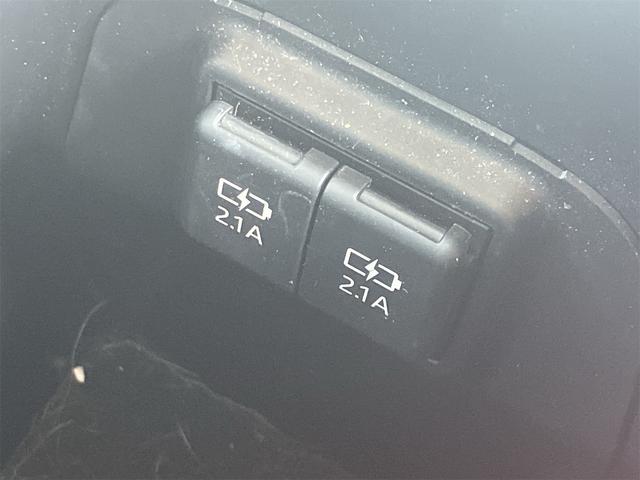 ＲＡＶ４ ハイブリッドＧ　４ＷＤ　モデリスタエアロ　ワンオーナー　ナビ地デジＴＶ　バックカメラ　Ｂｌｕｅｔｏｏｔｈ　ドライブレコーダー　ＥＴＣ　スマートキー　オートライト　ＬＥＤヘッドライト　純正１８インチ　ＡＷ（20枚目）