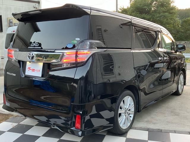 ヴェルファイア ２．５Ｚ　両側電動スライドドア　後席モニタ　Ｂｌｕｅｔｏｏｔｈ接続　バックカメラ　ナビＴＶ　スマートキー　ＥＴＣ　アルミホイール　クリアランスソナー　３列シート　フルフラット　電動格納ドアミラー（6枚目）