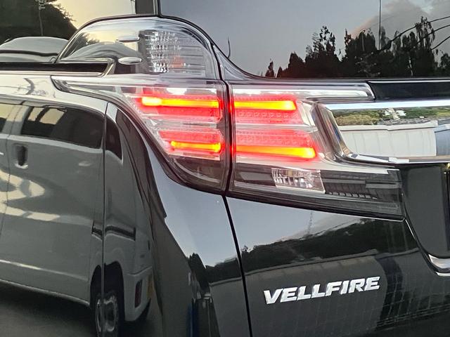 ヴェルファイア ２．５Ｚ　両側電動スライドドア　後席モニタ　Ｂｌｕｅｔｏｏｔｈ接続　バックカメラ　ナビＴＶ　スマートキー　ＥＴＣ　アルミホイール　クリアランスソナー　３列シート　フルフラット　電動格納ドアミラー（39枚目）