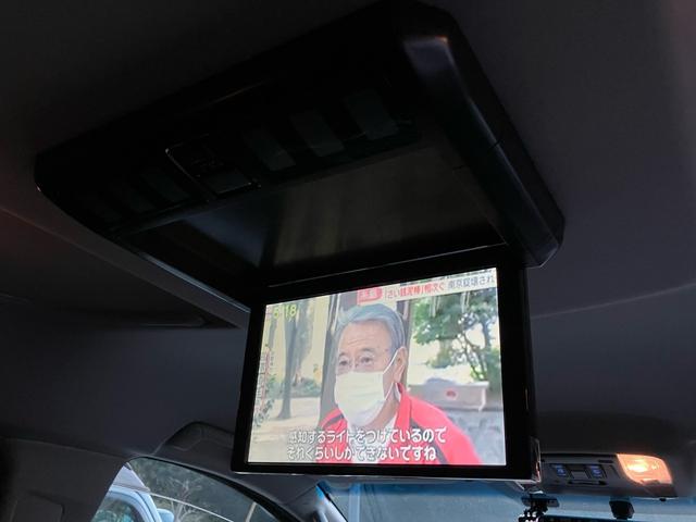 ヴェルファイア ２．５Ｚ　両側電動スライドドア　後席モニタ　Ｂｌｕｅｔｏｏｔｈ接続　バックカメラ　ナビＴＶ　スマートキー　ＥＴＣ　アルミホイール　クリアランスソナー　３列シート　フルフラット　電動格納ドアミラー（44枚目）