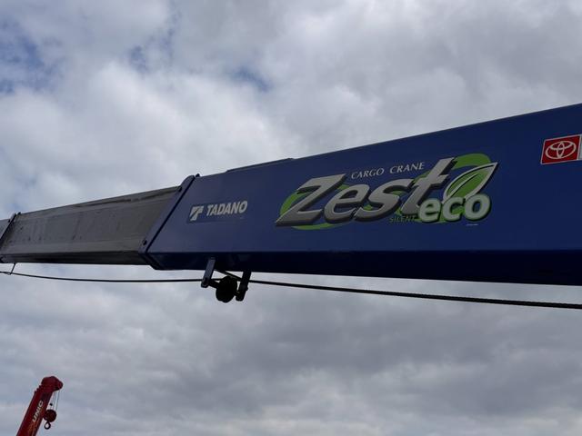 トヨエース 　２ｔ　クレーン付き平　タダノ　４段・フックイン・ラジコン　　　５ＭＴ　ＥＴＣ　ナビ　ＥＳＣ　エアコン　運転席エアバッグ（17枚目）
