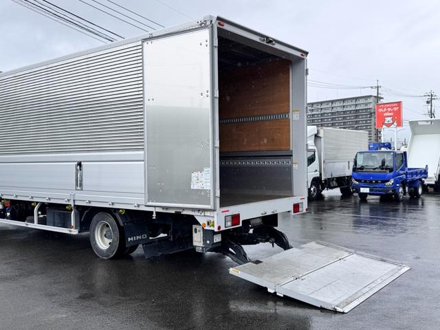 ヒノレンジャー 　２．２５ｔ　ウイング　ハイルーフ　パワーゲート　トランテックス　格納パワーゲート　６．２ワイド　トラック　ＭＴ　バックカメラ　運転席エアバッグ（11枚目）