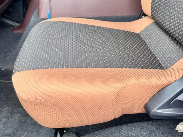 ヒノレンジャー 　２．２５ｔ　ウイング　ハイルーフ　パワーゲート　トランテックス　格納パワーゲート　６．２ワイド　トラック　ＭＴ　バックカメラ　運転席エアバッグ（16枚目）