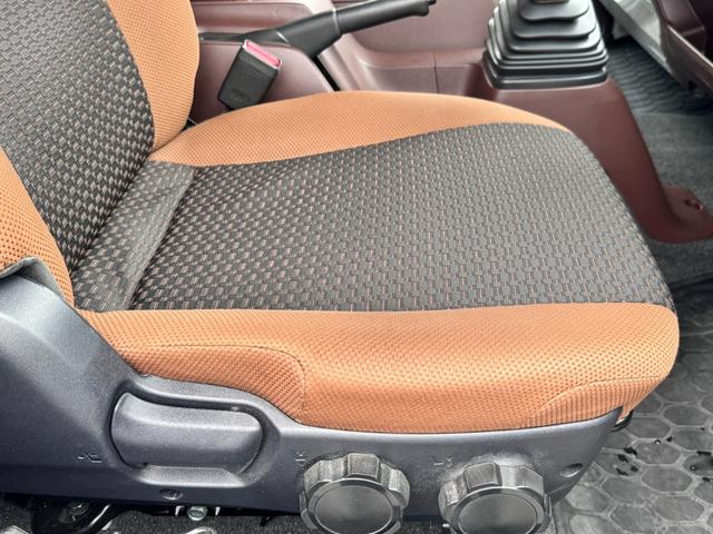 ヒノレンジャー 　２．２５ｔ　ウイング　ハイルーフ　パワーゲート　トランテックス　格納パワーゲート　６．２ワイド　トラック　ＭＴ　バックカメラ　運転席エアバッグ（17枚目）