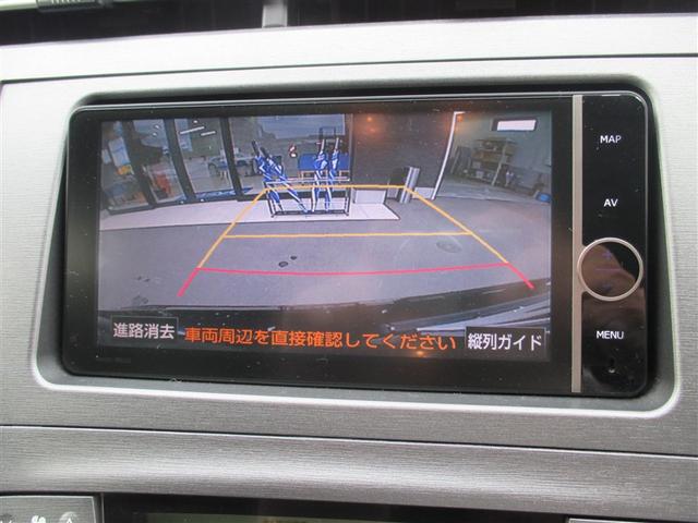 プリウス Ｓ　Ｂモニタ－　フルセグ地デジ　インテリキー　デュアルエアバック　エアＢ　ナビＴＶ　ＡＵＴＯエアコン　アルミホイール　ＥＴＣ装備　ＡＢＳ　サイドエアバッグ　パワーステアリング　パワーウィンドウ　取説記録（8枚目）
