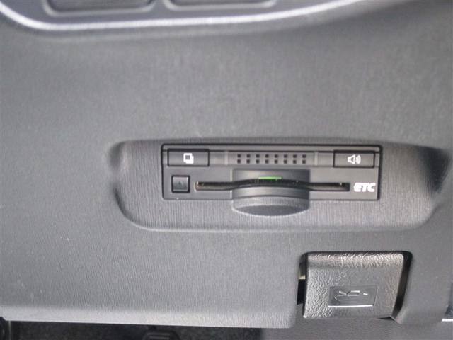 プリウス Ｓ　Ｂモニタ－　フルセグ地デジ　インテリキー　デュアルエアバック　エアＢ　ナビＴＶ　ＡＵＴＯエアコン　アルミホイール　ＥＴＣ装備　ＡＢＳ　サイドエアバッグ　パワーステアリング　パワーウィンドウ　取説記録（10枚目）