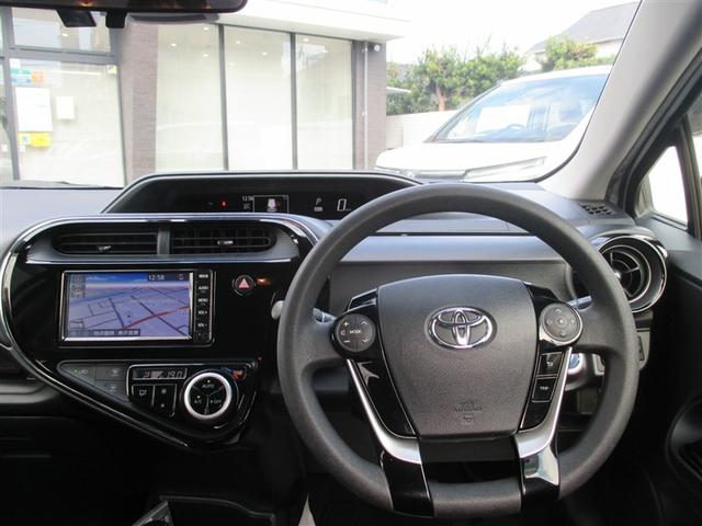 アクア Sスタイルブラック AUX端子 バックモニタ- ナビTV イモビライザー スマートキープッシュスタート 1オーナー ETC付き Wエアバッグ キーフリ メモリーナビゲーション ドラレコ付き 横滑り防止装置付き 1セグ(8枚目)