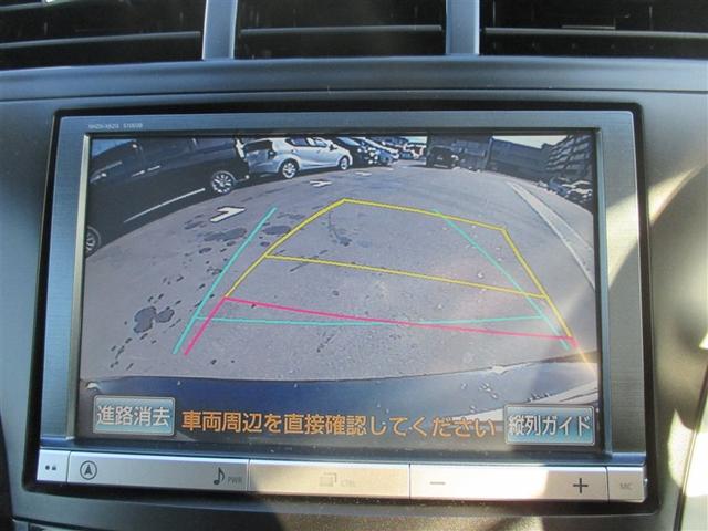 プリウスα Ｓ　スマキ－　ＤＶＤ視聴可　整備点検記録簿　リモコンキー　横滑り防止装置付き　ＰＷ　Ｂカメラ　ナビ・ＴＶ　サイドエアＢ　ＥＴＣ車載器　ＡＢＳ付き　アルミホイール　パワーステアリング　運転席エアバッグ　ＡＣ（10枚目）