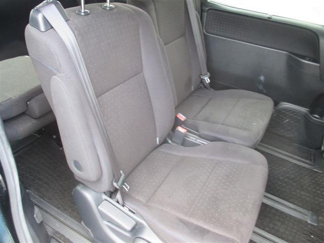 ヴォクシー ハイブリッドV スマートキープッシュスタート Bモニター オートクルーズ Wエアバック ナビTV ETC車載器 リモコンキー PS LEDヘットライト 運転席エアバック パワーウィンドウ メモリーナビゲーション 3列(6枚目)