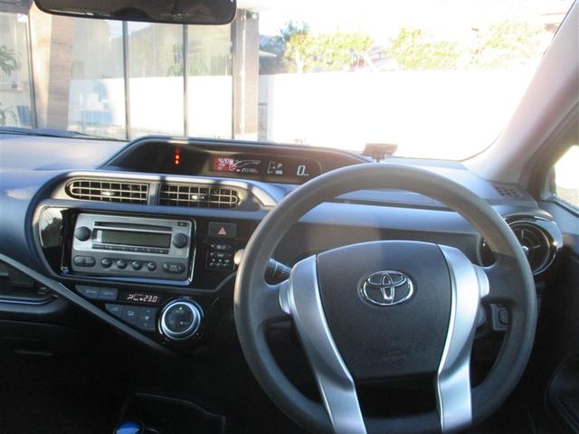 アクア S フルフラットシート キーレスエントリ ワンオーナー車 オートエアコン デュアルエアバック ESC パワーウィンドウ ETC SRS パワーステアリング ABS 記録簿付(8枚目)