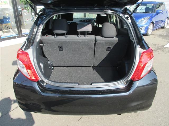 ヴィッツ F スマイルエディション スマートキー・プッシュスタート 整備点検記録簿 ワンセグTV 運転席助手席エアバッグ AUX接続 パワステ 盗難防止システム ナビTV メモリーナビ パワーウィンドウ オートエアコン キーフリー(6枚目)