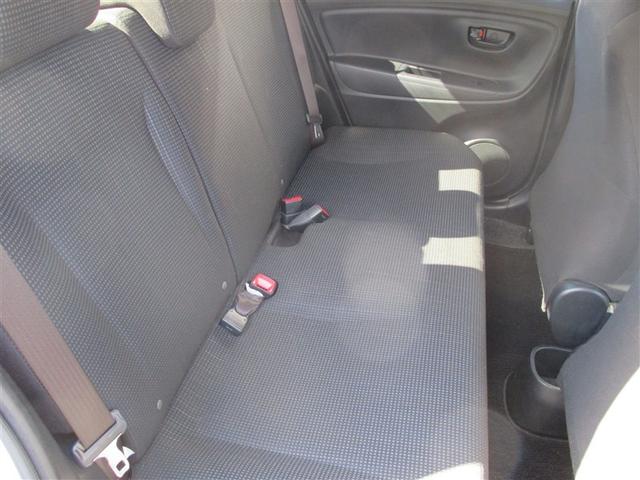 ヴィッツ ハイブリッドＦ　横滑り防止機能　盗難防止装置　フルセグＴＶ　バックモニター　ドライブレコーダー　スマートキー　キーレス　記録簿　パワーステアリング　エアコン　パワーウィンドウ　ＡＢＳ　デュアルエアバッグ　メモリーナビ（5枚目）