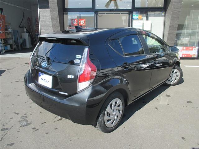 アクア Ｓ　スマートキープッシュスタート　キーレスエントリ　ＬＥＤヘッドライト　フルセグ地デジ　イモビ　ナビ＆ＴＶ　オートエアコン　デュアルエアバック　ＥＳＣ　Ｂカメラ　パワーウィンドウ　ＥＴＣ　ＤＶＤ再生可能（5枚目）