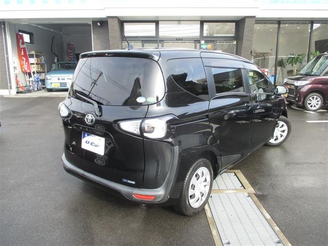 シエンタ Ｇ　両側パワ－スライドドア　点検記録簿　スマートキー＆プッシュスタート　アイドリングストップ車　ＤＶＤ再生可　ウォークスルー　横滑り防止システム　ＷエアＢ　メモリーナビゲーション　盗難防止システム　ＡＢＳ（4枚目）