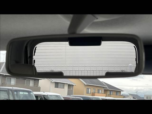 ムーヴキャンバス Ｇ　“メイクアップＳＡＩＩ”　社外メモリーナビ／両側電動スライドドア／衝突軽減ブレーキ／横滑り防止システム／電動ミラー／ワンセグＴＶ／プッシュスタート／スマートキー／アイドリングストップ／フロアマット／電動ミラー（17枚目）