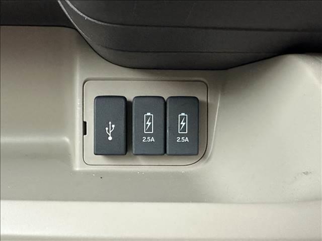 Ｎ－ＢＯＸ Ｇ・Ｌ　Ｈｏｎｄａ　ＳＥＮＳＩＮＧ　ナビ・バックカメラ・両側スライド片側電動ドア・ＥＴＣ・クルコン・スマートキー・プッシュスタート・衝突軽減ブレーキ・レーンキープアシスト・オートライト・ウィンカーミラー・ベンチシート・電動格納ミラー（18枚目）