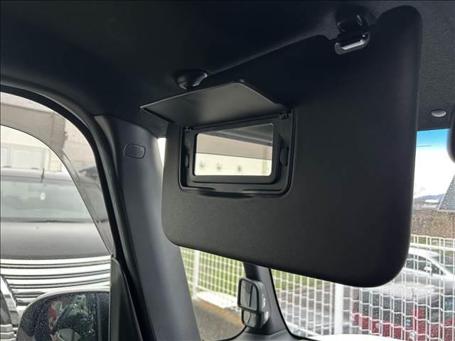Ｎ－ＢＯＸカスタム カスタムＧ・Ｌ　Ｈｏｎｄａ　ＳＥＮＳＩＮＧ　ナビゲーション／バックカメラ／両側スライド片側電動／ＬＥＤヘッドライト／オートライト／フロントフォグランプ／衝突軽減システム／レーンアシスト／オートクルーズコントロール／ステアリングスイッチ（25枚目）
