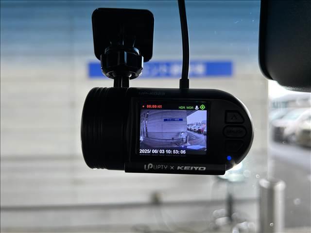 Ｎ－ＢＯＸカスタム カスタム　Ｇ・Ｌ　Ｈｏｎｄａ　ＳＥＮＳＩＮＧ　ナビゲーション／ＥＴＣ／ドライブレコーダー／スマートキー／アイドリングストップ／衝突被害軽減システム／レーンアシスト／バックカメラ／ＬＥＤヘッドライト／オートライト／オートエアコン／フロアマット（24枚目）