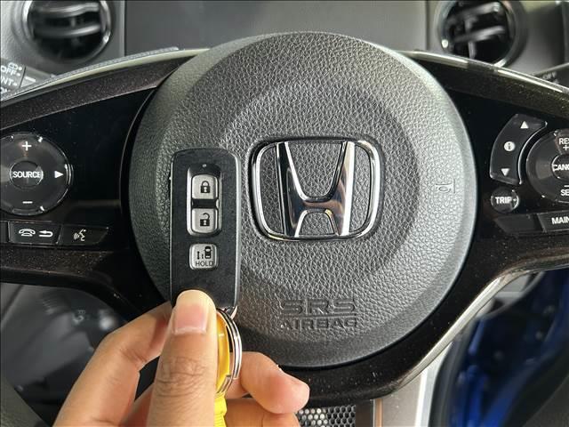 Ｎ－ＢＯＸカスタム カスタム　Ｇ・Ｌ　Ｈｏｎｄａ　ＳＥＮＳＩＮＧ　ナビゲーション／ＥＴＣ／ドライブレコーダー／スマートキー／アイドリングストップ／衝突被害軽減システム／レーンアシスト／バックカメラ／ＬＥＤヘッドライト／オートライト／オートエアコン／フロアマット（43枚目）